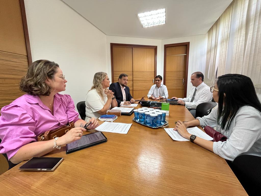 Consórcio Metropolitano: representantes jurídicos dos entes se reúnem na SMTT de Aracaju - SMTT Aracaju